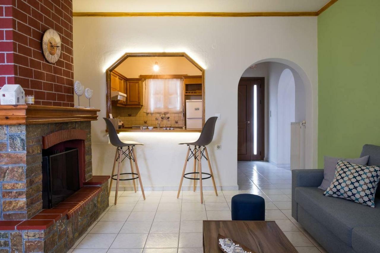 Apartmán Thea Istron Exteriér fotografie