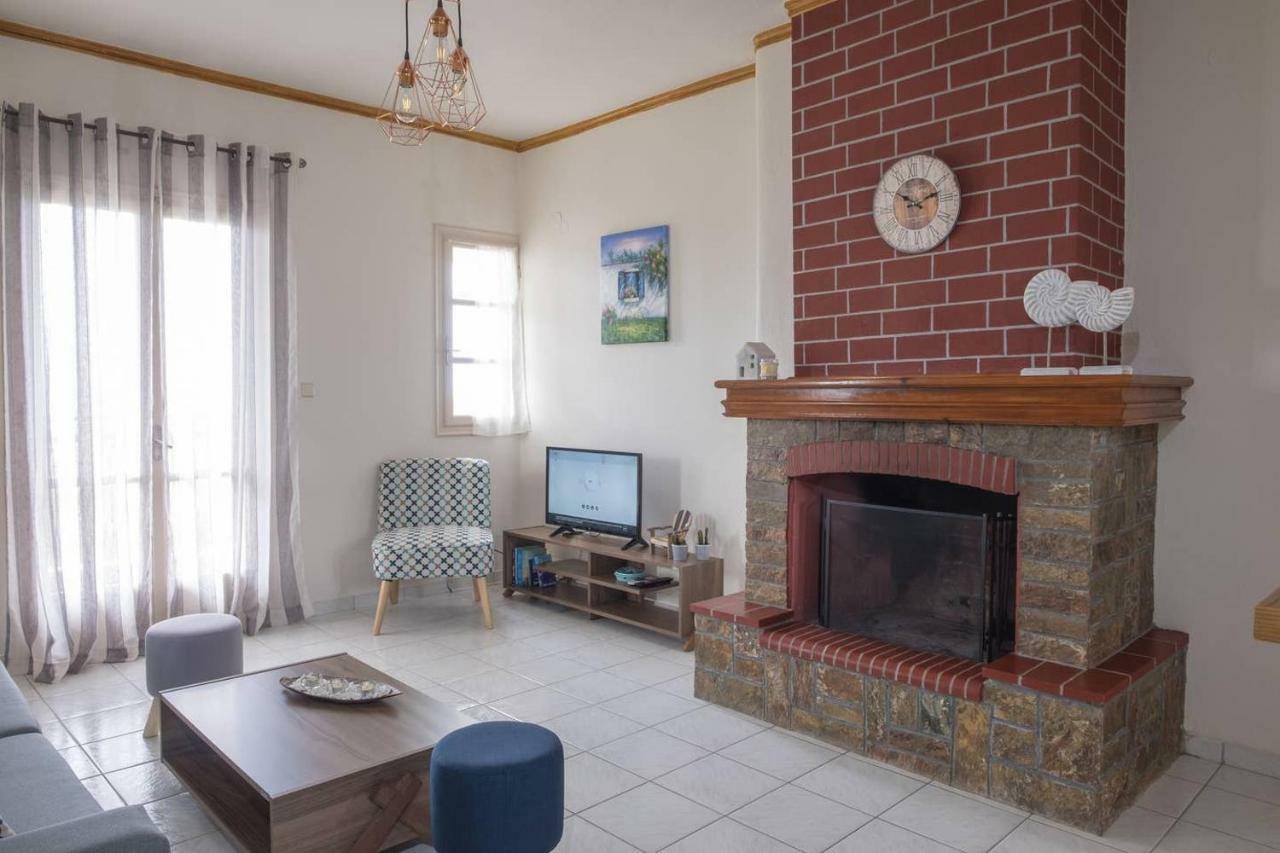 Apartmán Thea Istron Exteriér fotografie
